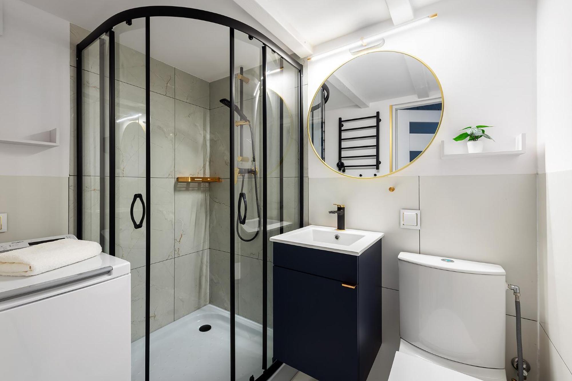 Butas Luxury In The Center