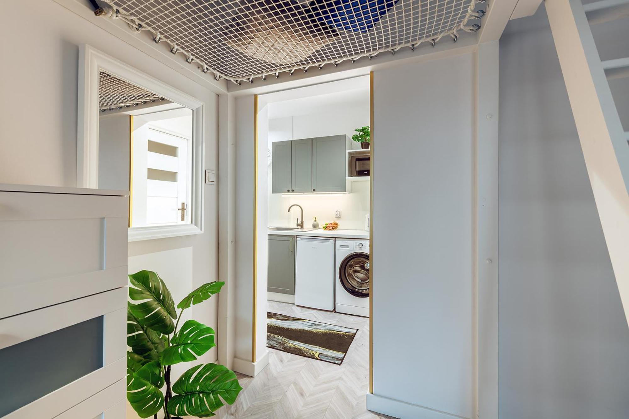 Luxury In The Center Apartment